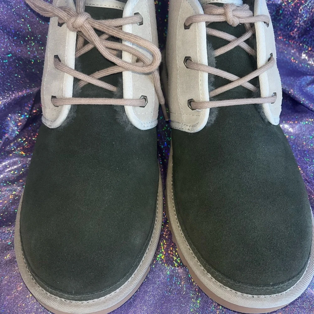 UGG new without